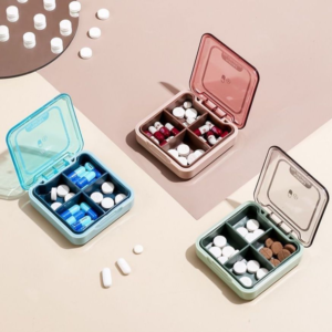 四格隨身維他命盒